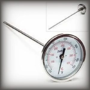 ترمومتر عقربه ای در ترموهیتر باران